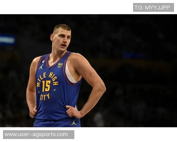 约基奇创历史第二佳绩12次三双35分15篮板10助攻仅次于罗伯特森