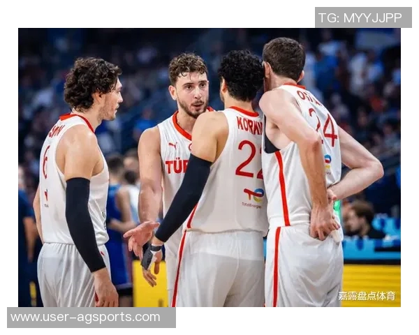 马龙称申京如约基奇般成为球队进攻核心角色展现出色表现